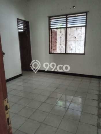 Jual Rumah Mewah Elegan Dengan View Cantik di Jatiwaringin, Jakarta Timur Jual Rumah Mewah Elegan Dengan View Cantik di Jatiwaringin, Jakarta Timur