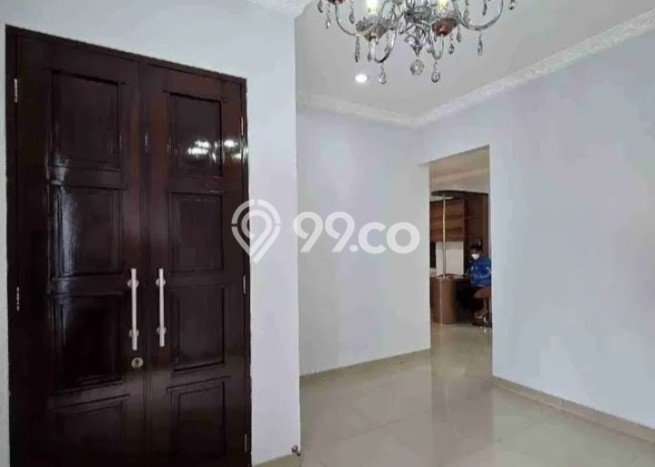 Jual Rumah Luas Elegan Dengan View Eksklusif di Cipinang, Jakarta Timur Jual Rumah Luas Elegan Dengan View Eksklusif di Cipinang, Jakarta Timur