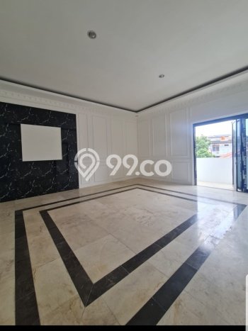Rumah Elit Modern Tanpa Renovasi di Ciganjur Jakarta Selatan Rumah Elit Modern Tanpa Renovasi di Ciganjur Jakarta Selatan