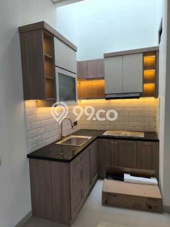 Rumah Elit Modern Siap Huni di Rawamangun Jakarta Timur Rumah Elit Modern Siap Huni di Rawamangun Jakarta Timur