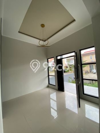 For Sale Rumah 4 Kamar Lokasi Strategis Nyaman dan Strategis di Cimanggis For Sale Rumah 4 Kamar Lokasi Strategis Nyaman dan Strategis di Cimanggis