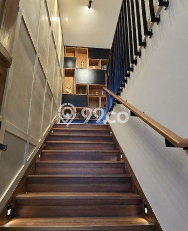 Rumah Luxury Modern Siap Huni di Rawamangun Jakarta Timur Rumah Luxury Modern Siap Huni di Rawamangun Jakarta Timur