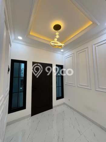 Jual Rumah Eksklusif 3 KT di Condet, Jakarta Timur Jual Rumah Eksklusif 3 KT di Condet, Jakarta Timur