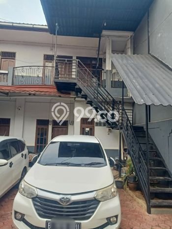 Rumah Strategis Minimalis Lb 180m2 di Duren Sawit, Jakarta Timur Rumah Strategis Minimalis Lb 180m2 di Duren Sawit, Jakarta Timur
