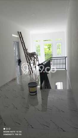 Rumah Minimalis 4 KT di Jatiwaringin Bekasi Unfurnished Rumah Minimalis 4 KT di Jatiwaringin Bekasi Unfurnished