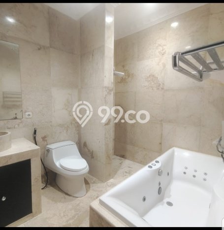 Rumah Elit Modern Tanpa Renovasi di Ciganjur Jakarta Selatan Rumah Elit Modern Tanpa Renovasi di Ciganjur Jakarta Selatan