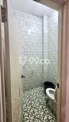 Dijual Rumah 4 Kamar Lokasi Ideal Nyaman dan Strategis di Duren Sawit Dijual Rumah 4 Kamar Lokasi Ideal Nyaman dan Strategis di Duren Sawit