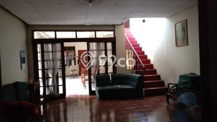 Dijual Rumah Premium dengan Fasilitas Sekitar Komplit di Pancoran, Jakarta Selatan Dijual Rumah Premium dengan Fasilitas Sekitar Komplit di Pancoran, Jakarta Selatan