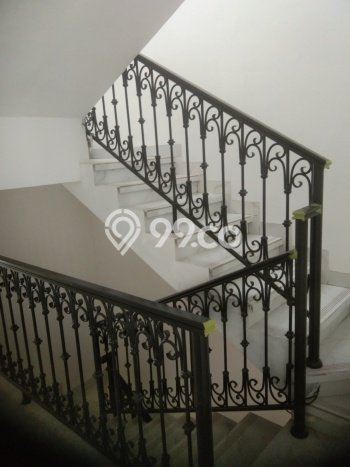 Hunian Mewah Dijual LT 150m2 di Pancoran, Jakarta Selatan Hunian Mewah Dijual LT 150m2 di Pancoran, Jakarta Selatan