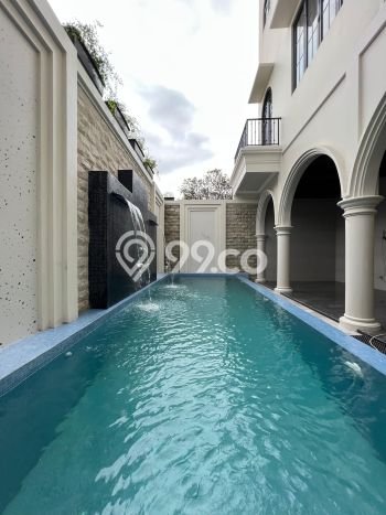 For Sale! Luxury House LT 360m2 Desain Elegan di Pejaten For Sale! Luxury House LT 360m2 Desain Elegan di Pejaten
