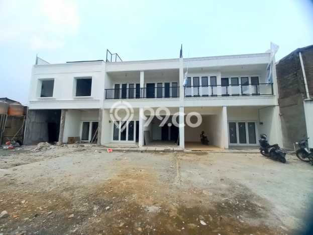 Jual Rumah Favorit Siap Huni LB 200m2 di Cakung, Jakarta Timur Jual Rumah Favorit Siap Huni LB 200m2 di Cakung, Jakarta Timur