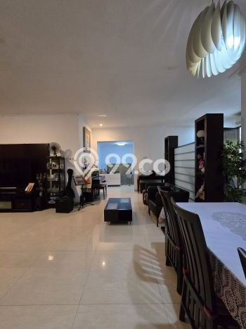 Rumah Elit Modern Tanpa Renovasi di Rawamangun Jakarta Timur Rumah Elit Modern Tanpa Renovasi di Rawamangun Jakarta Timur