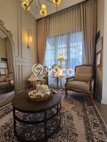 Hunian Elit LB 400m2 Siap Huni Desain Elegan di Condet, Jakarta Timur Hunian Elit LB 400m2 Siap Huni Desain Elegan di Condet, Jakarta Timur