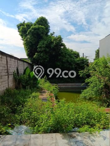 Dijual Tanah di Jakarta Timur, Luas 300m2 SHM Dijual Tanah di Jakarta Timur, Luas 300m2 SHM
