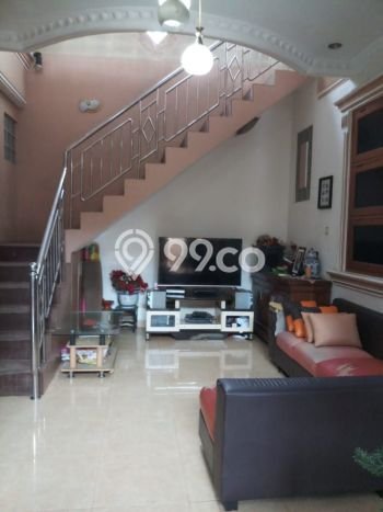 Rumah Mewah LB 223m2 Siap Huni Desain Elegan di Pondok Kelapa, Jakarta Timur Rumah Mewah LB 223m2 Siap Huni Desain Elegan di Pondok Kelapa, Jakarta Timur