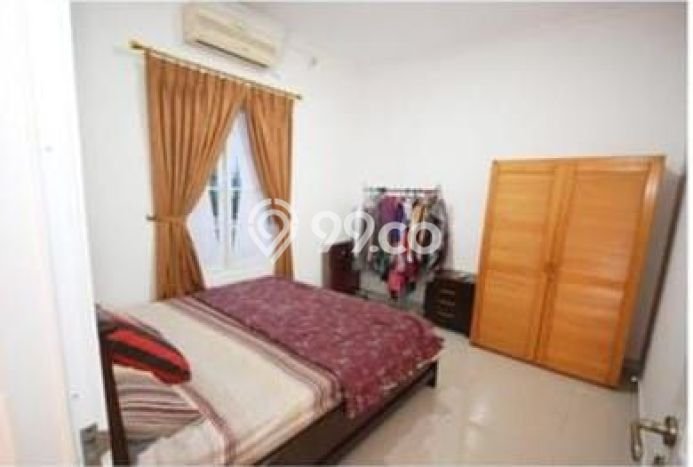 Rumah Elit Modern Tanpa Renovasi di Jatiwaringin Jakarta Timur Rumah Elit Modern Tanpa Renovasi di Jatiwaringin Jakarta Timur
