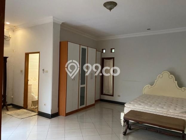 Hot Offer Hunian Mewah Ideal dan Luas di Duren Sawit, Jakarta Timur Hot Offer Hunian Mewah Ideal dan Luas di Duren Sawit, Jakarta Timur