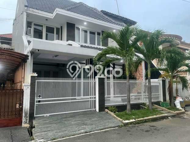 Hunian Mewah LB 450m2 Siap Pakai Desain Elegan di Rawamangun, Jakarta Timur Hunian Mewah LB 450m2 Siap Pakai Desain Elegan di Rawamangun, Jakarta Timur