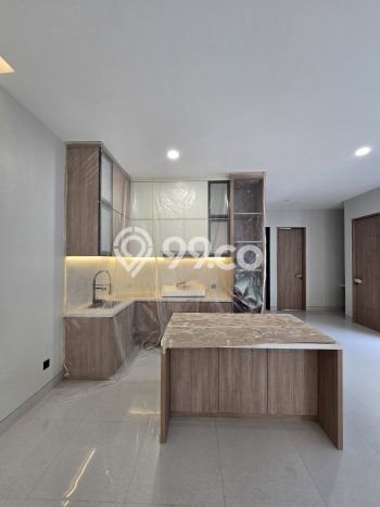 Rumah Mewah Siap Huni LT 192m2 di Duren Sawit, Jakarta Timur Rumah Mewah Siap Huni LT 192m2 di Duren Sawit, Jakarta Timur