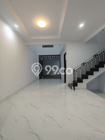 Dijual Hunian Rumah Terawat 3 Kamar di Pondok Kelapa, Jakarta Timur Dijual Hunian Rumah Terawat 3 Kamar di Pondok Kelapa, Jakarta Timur