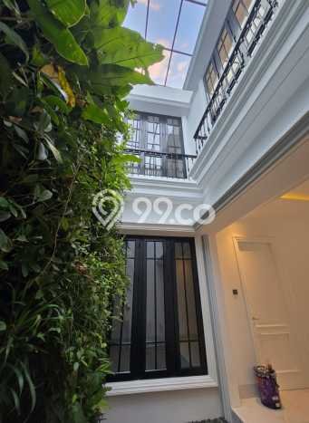 Dijual Rumah Premium dengan Fasilitas Sekitar Komplit di Cempaka Putih, Jakarta Pusat Dijual Rumah Premium dengan Fasilitas Sekitar Komplit di Cempaka Putih, Jakarta Pusat