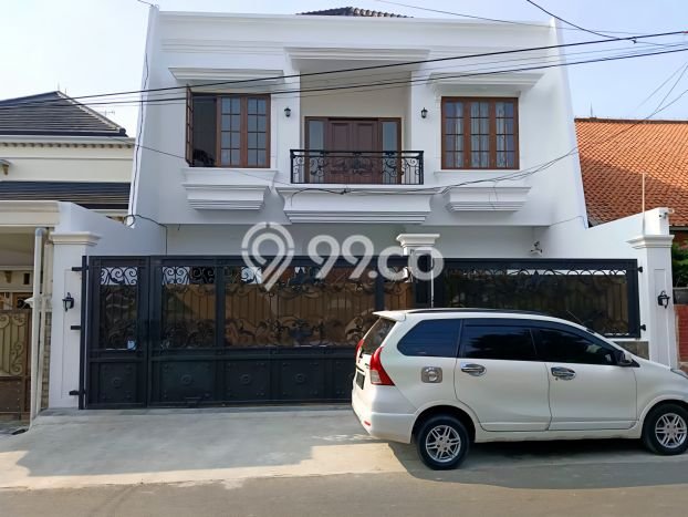 Rumah Luxury Modern Tanpa Renovasi di Pondok Bambu Jakarta Timur Rumah Luxury Modern Tanpa Renovasi di Pondok Bambu Jakarta Timur