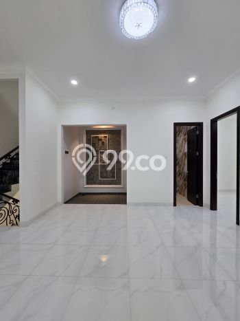 Hunian Elit LB 250m2 Siap Pakai Desain Elegan di Pondok Bambu, Jakarta Timur Hunian Elit LB 250m2 Siap Pakai Desain Elegan di Pondok Bambu, Jakarta Timur