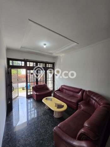 Hunian Elit LB 302m2 Siap Huni Desain Elegan di Pondok Bambu, Jakarta Timur Hunian Elit LB 302m2 Siap Huni Desain Elegan di Pondok Bambu, Jakarta Timur