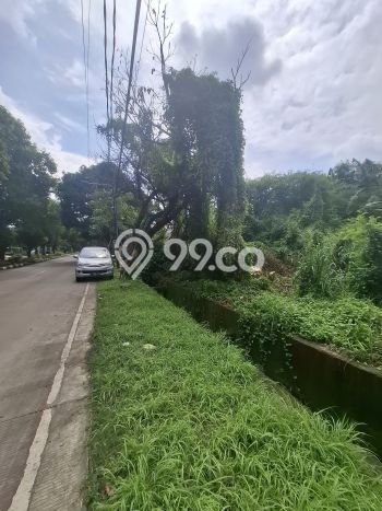 Tanah Dijual di Jakarta Timur Seluas 357m2 Strategis Tanah Dijual di Jakarta Timur Seluas 357m2 Strategis