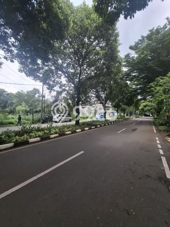 Tanah Dijual di Jakarta Timur Seluas 357m2 Strategis Tanah Dijual di Jakarta Timur Seluas 357m2 Strategis