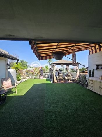 Hunian Elit LB 400m2 Siap Huni Desain Elegan di Condet, Jakarta Timur Hunian Elit LB 400m2 Siap Huni Desain Elegan di Condet, Jakarta Timur