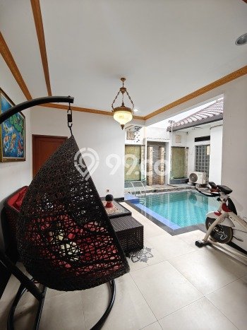 Rumah Mewah LB 360m2 Siap Pakai Desain Elegan di Jatiwaringin, Jakarta Timur Rumah Mewah LB 360m2 Siap Pakai Desain Elegan di Jatiwaringin, Jakarta Timur