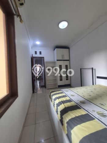 Rumah Modern 3 KT di Pondok Kelapa Jakarta Timur Semi Furnished Rumah Modern 3 KT di Pondok Kelapa Jakarta Timur Semi Furnished