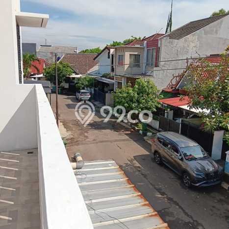 Rumah Luas Asri 4 KT Siap Pakai di Jatibening Bekasi Rumah Luas Asri 4 KT Siap Pakai di Jatibening Bekasi