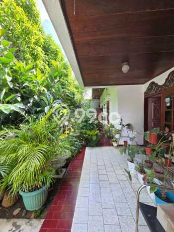 For Sale! Luxury House LT 307m2 Desain Elegan di Klender For Sale! Luxury House LT 307m2 Desain Elegan di Klender