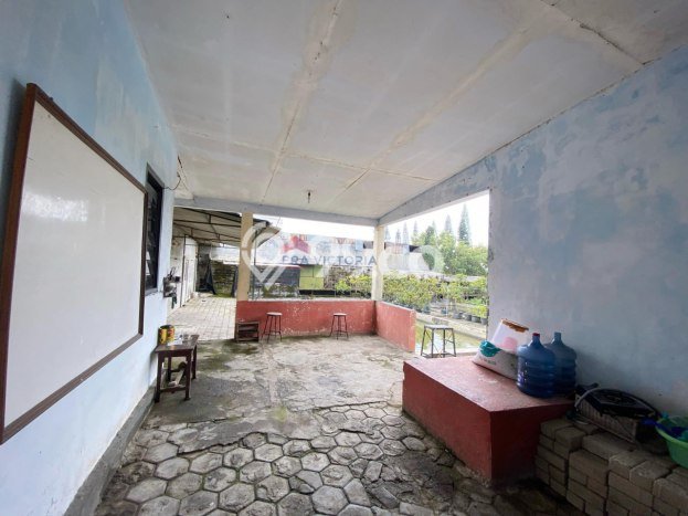 Vila di , Luas 3398m2m², Lingkungan Nyaman Vila di , Luas 3398m2m², Lingkungan Nyaman