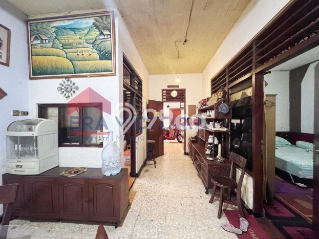 Rumah Elit LB 600m2 Siap Huni Desain Elegan di Malang Kota, Malang Rumah Elit LB 600m2 Siap Huni Desain Elegan di Malang Kota, Malang