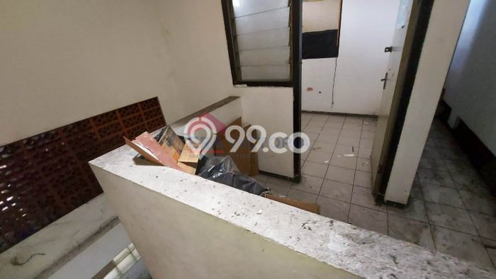 SEWA STRATEGIS! Ruko Kawasan Klojen, Luas 150m², Lokasi Berkembang SEWA STRATEGIS! Ruko Kawasan Klojen, Luas 150m², Lokasi Berkembang