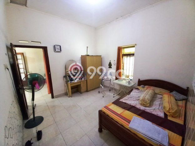 Hunian Cantik Modern Lb 188m2 di Klojen, Malang Hunian Cantik Modern Lb 188m2 di Klojen, Malang