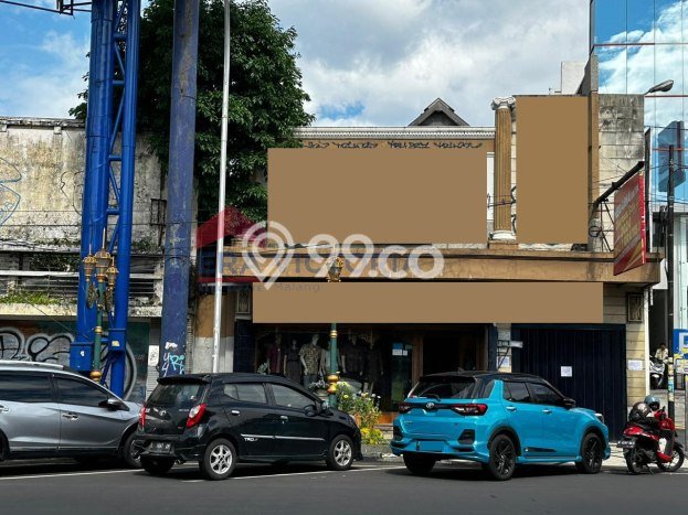 Dijual Ruko Kawasan Premium Kawasan Klojen, Luas 832m², Jalan Raya Dijual Ruko Kawasan Premium Kawasan Klojen, Luas 832m², Jalan Raya