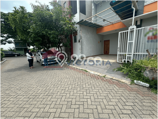 Rumah Strategis Minimalis Lb 150m2 di Wiyung, Surabaya Rumah Strategis Minimalis Lb 150m2 di Wiyung, Surabaya