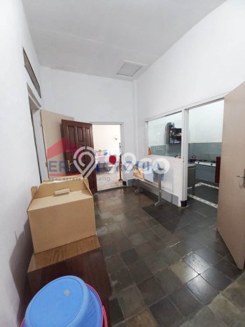 Siap Huni Rumah Mewah 3 Kamar di Klojen Dekat ke Mana Saja Siap Huni Rumah Mewah 3 Kamar di Klojen Dekat ke Mana Saja