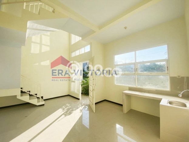 Kesempatan Memiliki Rumah LT 60m2m² / LB 50m2m² di Lokasi Strategis Karangploso, Malang Kesempatan Memiliki Rumah LT 60m2m² / LB 50m2m² di Lokasi Strategis Karangploso, Malang