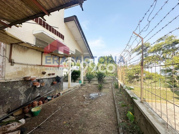 Vila Strategis di , Area 476m2m², Akses ke Malang, Malang Vila Strategis di , Area 476m2m², Akses ke Malang, Malang
