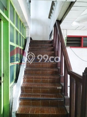 Unit Gudang Dijual di Malang LT 189m2 & LB 189m2 Unit Gudang Dijual di Malang LT 189m2 & LB 189m2