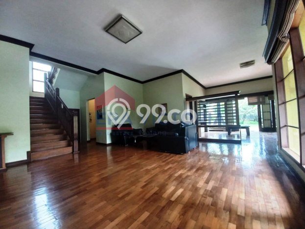 Peluang Bisnis! Vila Kawasan , Ukuran 2052m2m², Lokasi Premium dengan nilai tinggi Peluang Bisnis! Vila Kawasan , Ukuran 2052m2m², Lokasi Premium dengan nilai tinggi