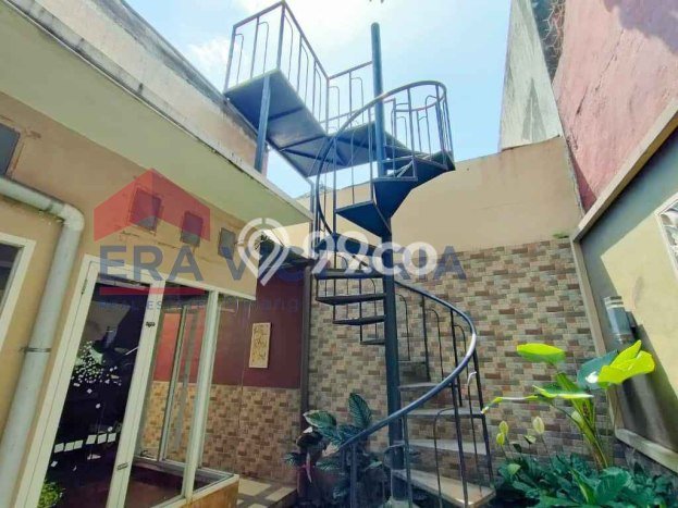 SEGERA MILIKI! Rumah di Lowokwaru, Malang, Luas 222m2m² LB 110m2m² SEGERA MILIKI! Rumah di Lowokwaru, Malang, Luas 222m2m² LB 110m2m²