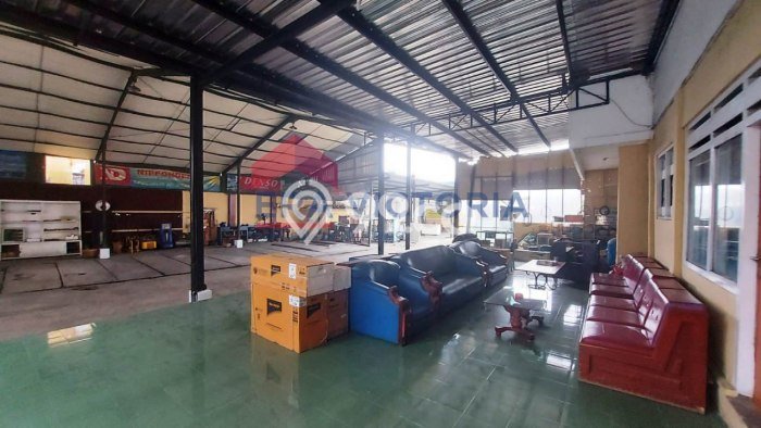 Lokasi Strategis! Dijual Komersial Bisnis di Blimbing, Malang Kondisi Bagus Lokasi Strategis! Dijual Komersial Bisnis di Blimbing, Malang Kondisi Bagus