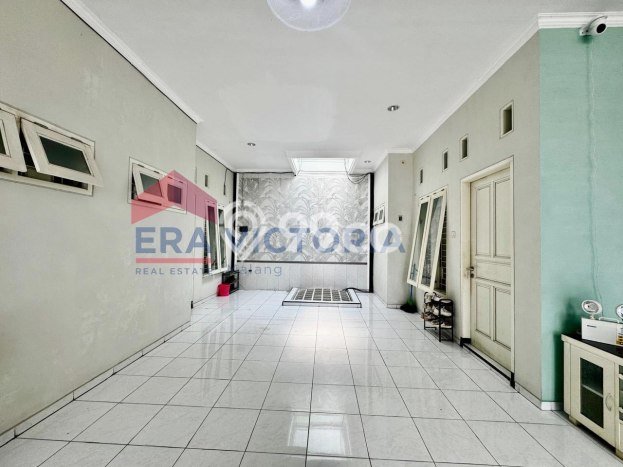 Dijual Kost Strategis di Dau, Malang 8 KT, 8 KM, Luas Bangunan 312m2 Dijual Kost Strategis di Dau, Malang 8 KT, 8 KM, Luas Bangunan 312m2