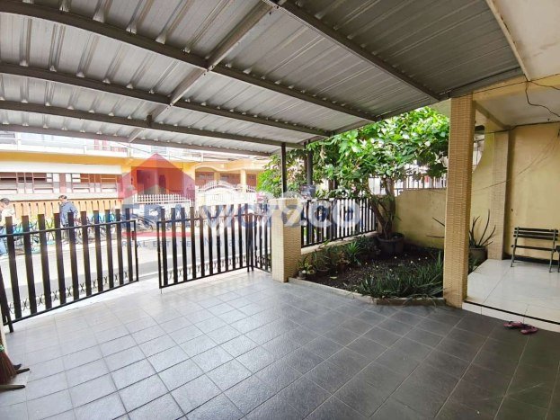 Rumah Luas Asri 4 KT Siap Pakai di Sawojajar Malang Rumah Luas Asri 4 KT Siap Pakai di Sawojajar Malang